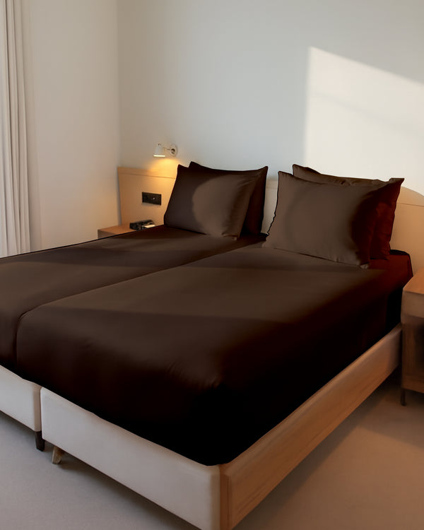 FlexNest 5 Piece Split Bed Sheet Set- Chocolate